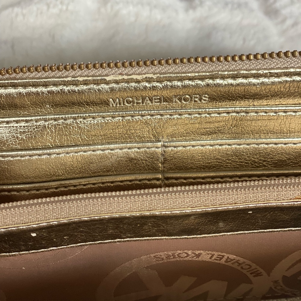 Michael Kors Clutch/Wallet In Python Authentic - image 6